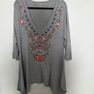 Soft Surroundings Boho Sz Large Embroidered Gray Top